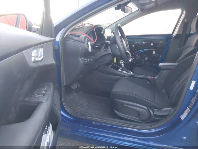 3KPF24ADXRE796564 KIA Forte Lxs
