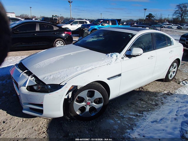 Aukcja sprzedaży 2017 Jaguar Xe 25t, vin: SAJAR4BG2HA969902, numer aukcji: 44153967