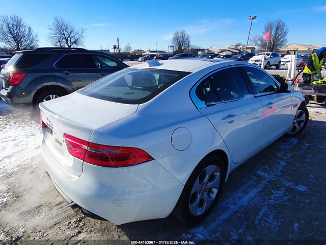 Aukcja sprzedaży 2017 Jaguar Xe 25t, vin: SAJAR4BG2HA969902, numer aukcji: 44153967