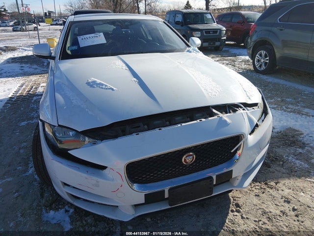 Aukcja sprzedaży 2017 Jaguar Xe 25t, vin: SAJAR4BG2HA969902, numer aukcji: 44153967