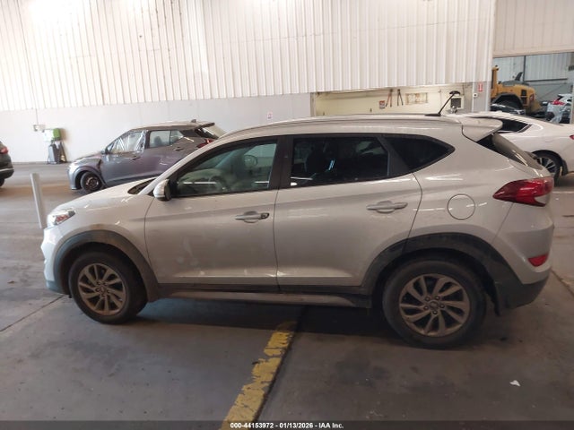 Aukcja sprzedaży 2017 Hyundai Tucson Eco, vin: KM8J3CA20HU337345, numer aukcji: 44153972