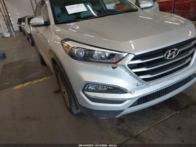 2017 HYUNDAI TUCSON KM8J3CA20HU337345 Photo 5