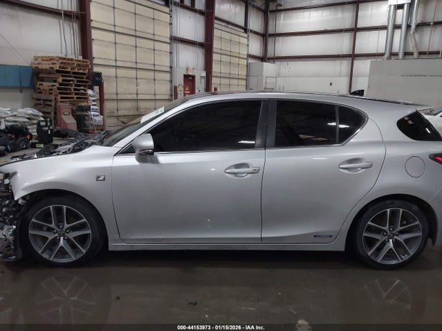 Lexus CT 200H 2015 JTHKD5BH4F2236028 Image 15