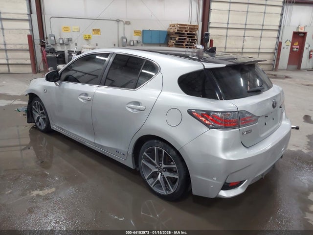 Lexus CT 200H 2015 JTHKD5BH4F2236028 Image 3