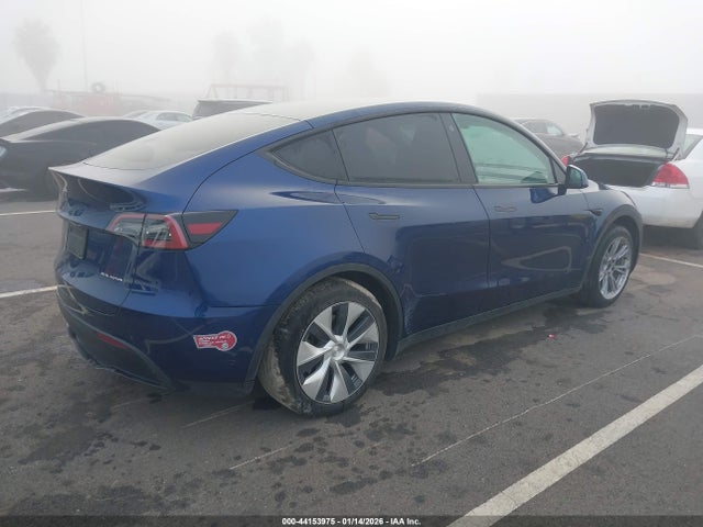 2022 TESLA MODEL Y 7SAYGDEE8NF576084 Photo 3