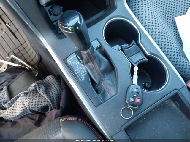 2017 Toyota Camry Se მანქანა იყიდება აუქციონზე, vin: 4T1BF1FK5HU345983, აუქციონის ნომერი: 44153986