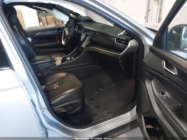 2023 JEEP GRAND CHEROKEE 1C4RJHAGXPC640580 Photo 4