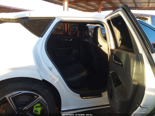 KIA Ev6 Gt 2023 KNDC5DLE3P5119736 Image 8