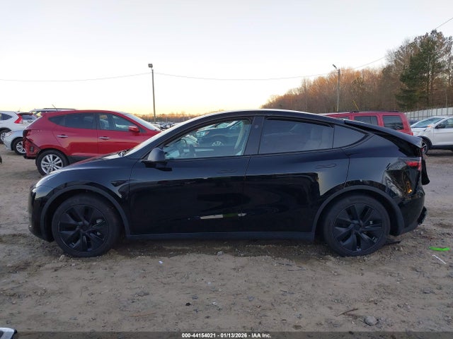 44154021 :رقم المزاد ، 7SAYGAEE0SF251469 vin ، 2025 Tesla Model Y Long Range Dual Motor All-wheel Drive مزاد بيع