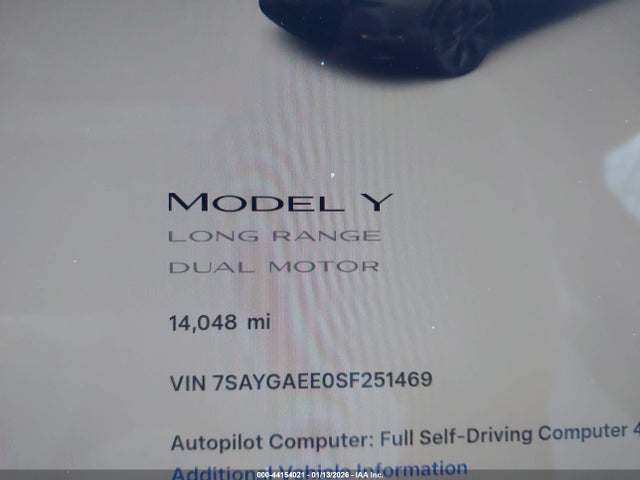 44154021 :رقم المزاد ، 7SAYGAEE0SF251469 vin ، 2025 Tesla Model Y Long Range Dual Motor All-wheel Drive مزاد بيع