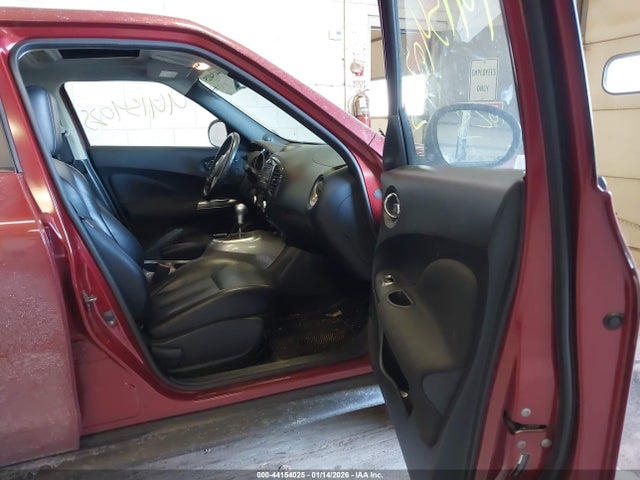 2011 Nissan Juke Sl მანქანა იყიდება აუქციონზე, vin: JN8AF5MV2BT018219, აუქციონის ნომერი: 44154025