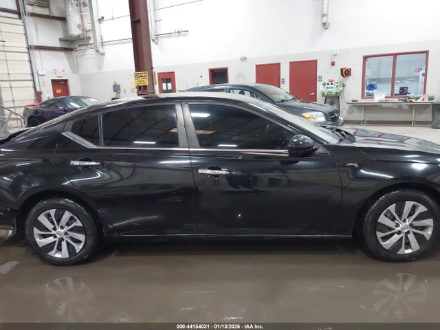 Nissan Altima 2.5 S 2019 1N4BL4BV5KC117306 Image 14