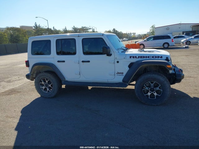 1C4HJXFG4JW209933 Jeep Wrangler Unlimited Rubicon 4x4