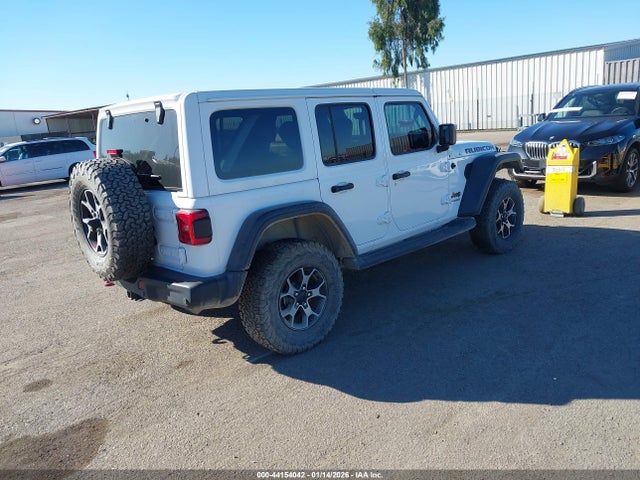 1C4HJXFG4JW209933 Jeep Wrangler Unlimited Rubicon 4x4