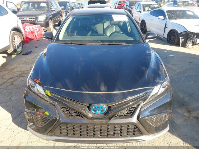 4T1K31AK0RU070492 Toyota Camry Hybrid Xse