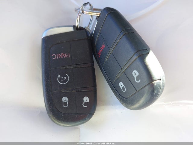 3C4PDCAB0JT505254 Dodge JOURNEY SE