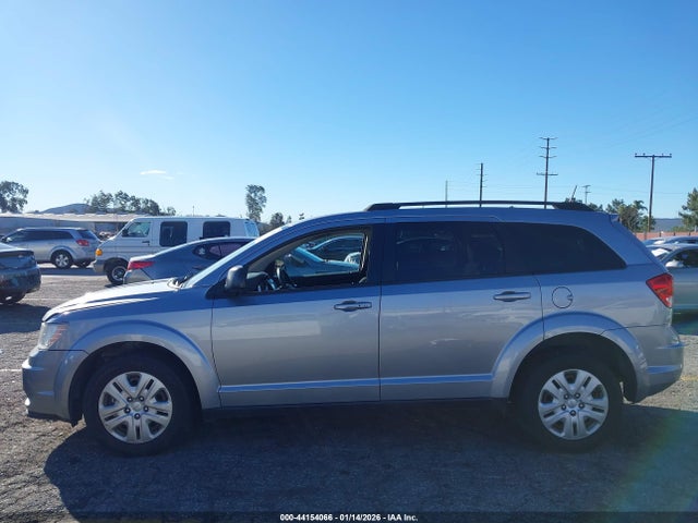 3C4PDCAB0JT505254 Dodge JOURNEY SE