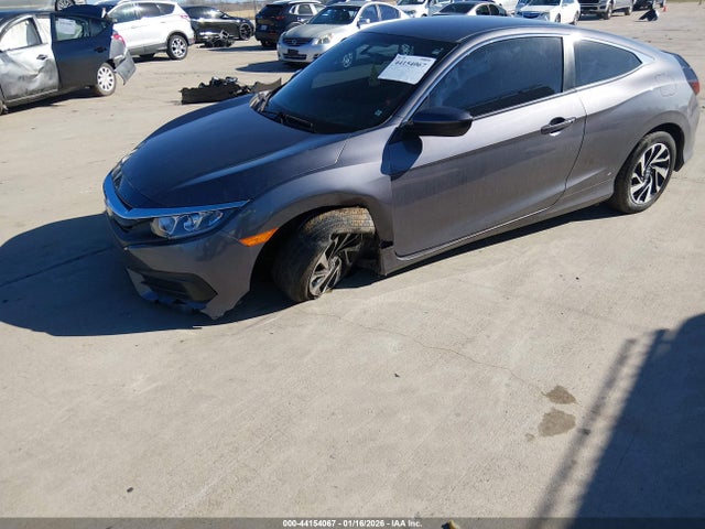2HGFC4B52JH305368 Honda Civic Lx