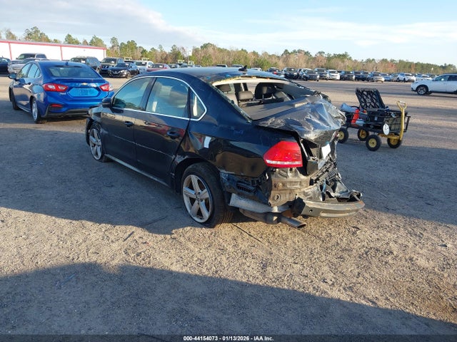 44154073 :رقم المزاد ، 1VWBP7A31CC034678 vin ، 2012 Volkswagen Passat 2.5l Se مزاد بيع