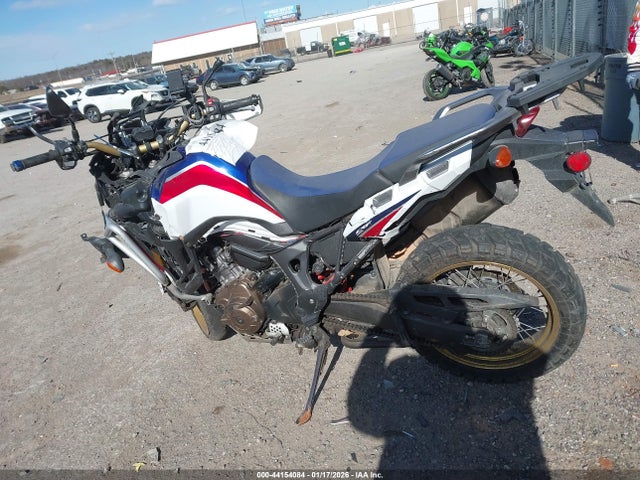 JH2SD04H0HK000519 Honda CRF1000