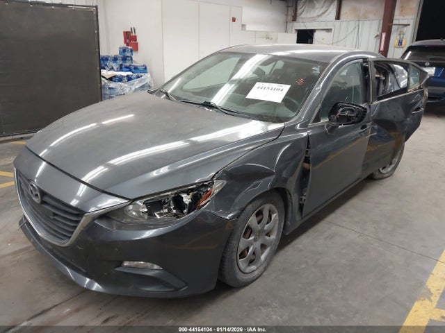 3MZBM1U76FM168173 Mazda MAZDA3