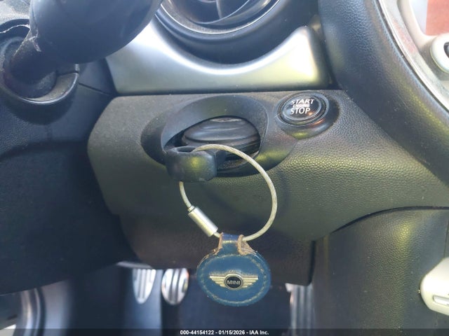 2010 MINI COOPER S WMWMS3C52ATY50858 Photo 10