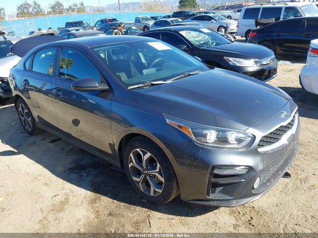 2020 3KPF24AD4LE243531 main image