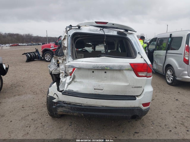 Продажа на аукционе авто 2013 Jeep Grand Cherokee Laredo, vin: 1C4RJFAGXDC576900, номер лота: 44154134