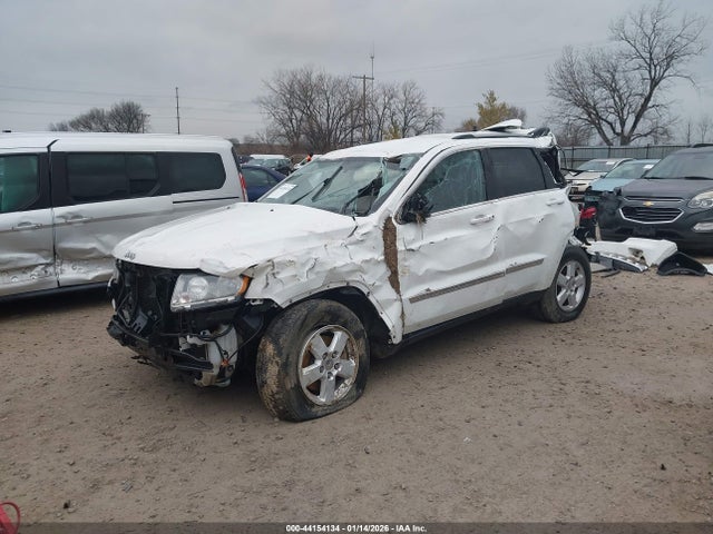Продажа на аукционе авто 2013 Jeep Grand Cherokee Laredo, vin: 1C4RJFAGXDC576900, номер лота: 44154134