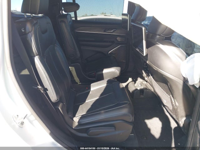 Продажа на аукционе авто 2022 Jeep Grand Cherokee L Overland 4x2, vin: 1C4RJJDG3N8589491, номер лота: 44154150