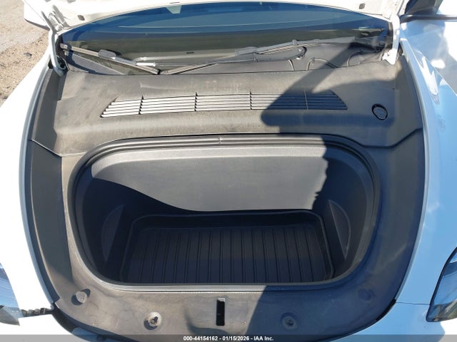 2023 TESLA MODEL Y 7SAYGDEE9PA080338 Photo 9