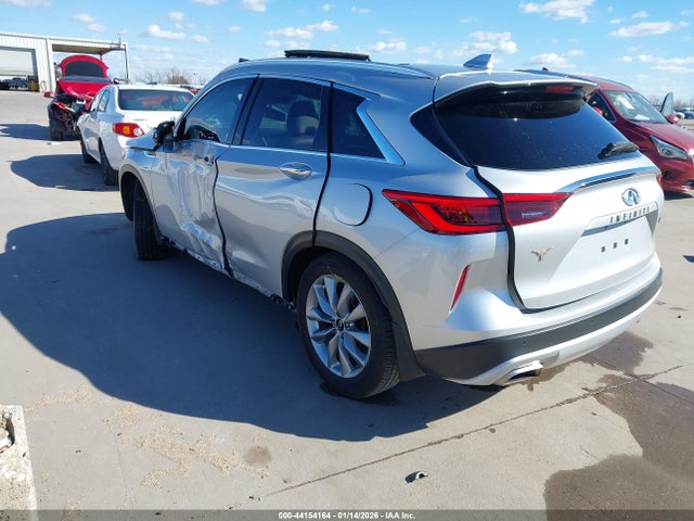 2021 INFINITI QX50 3PCAJ5CA9MF103041 Photo 2