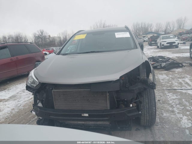 5NMZUDLB0JH064556 Hyundai Santa Fe Sport 2.4l
