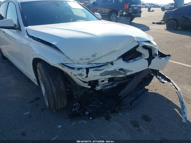 BMW 330I 2018 WBA8B9C53JEE83321 Image 6