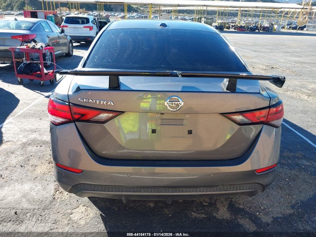 3N1AB8CV9NY311897 Nissan Sentra Sv Xtronic Cvt