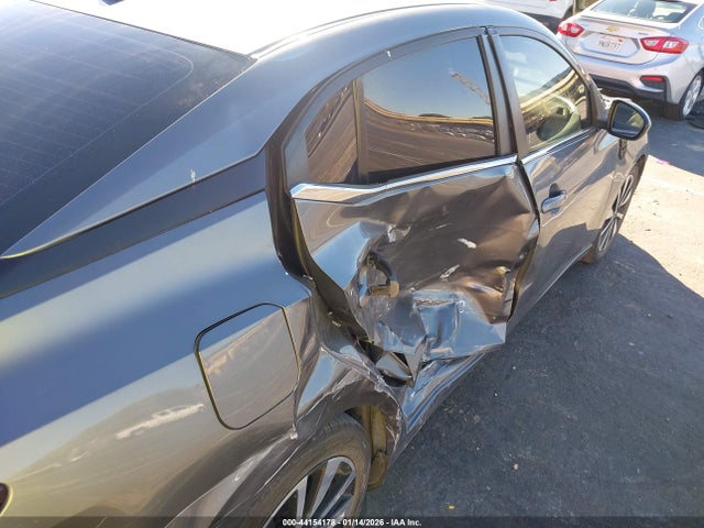 3N1AB8CV9NY311897 Nissan Sentra Sv Xtronic Cvt
