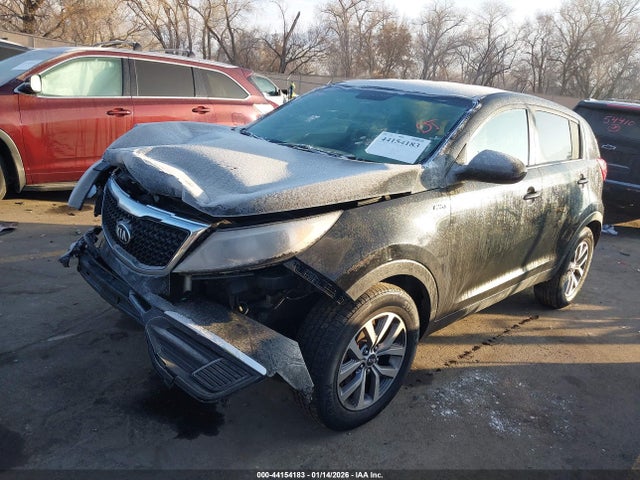 KIA Sportage Lx 2016 KNDPBCAC4G7863825 Image 2