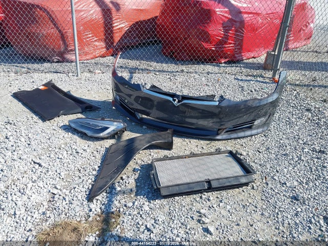 Tesla Model S 100d/75d/p100d 2018 5YJSA1E2XJF270264 Image 12