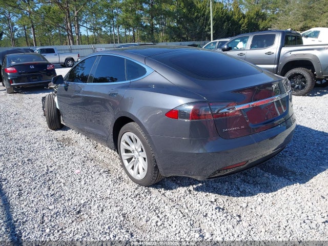 2018 TESLA MODEL S 5YJSA1E2XJF270264 Photo 2