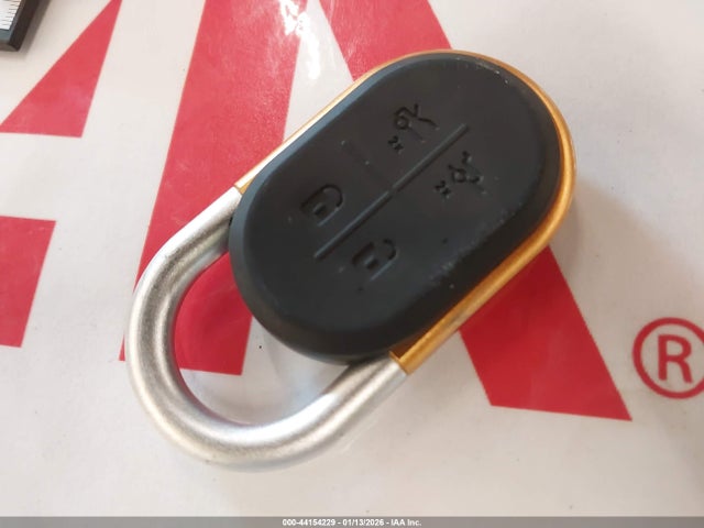 7FCTGAALXNN004908 Rivian R1t Launch Edition