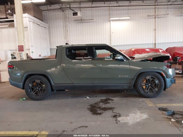 7FCTGAALXNN004908 Rivian R1t Launch Edition