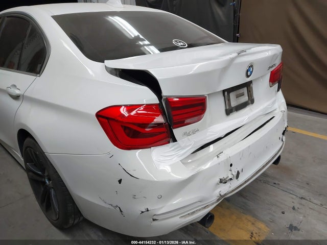 WBA8B3G54HNU34997 BMW 340i