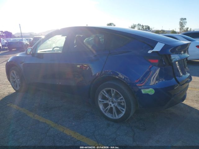 2023 TESLA MODEL Y 7SAYGDEF8PA052748 Photo 2