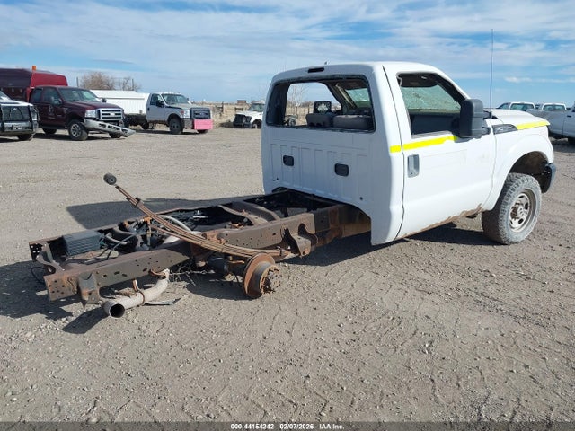 2011 FORD F-250 1FDBF2B64BEA30219 Photo 3