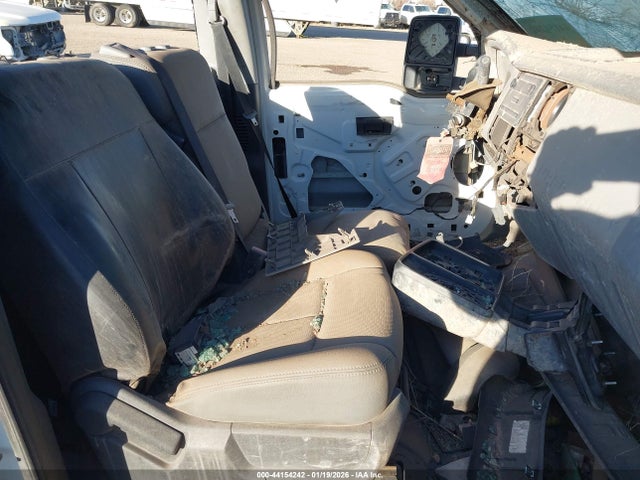 2011 FORD F-250 1FDBF2B64BEA30219 Photo 4