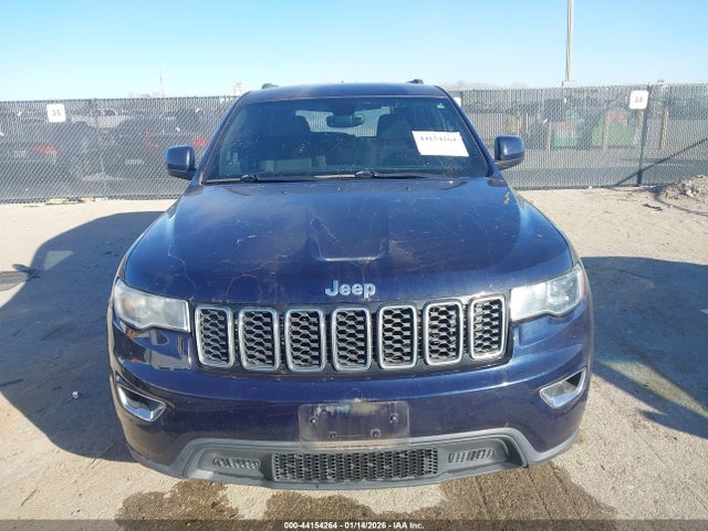 44154264 :رقم المزاد ، 1C4RJEAG0JC301137 vin ، 2018 Jeep Grand Cherokee Laredo E 4x2 مزاد بيع