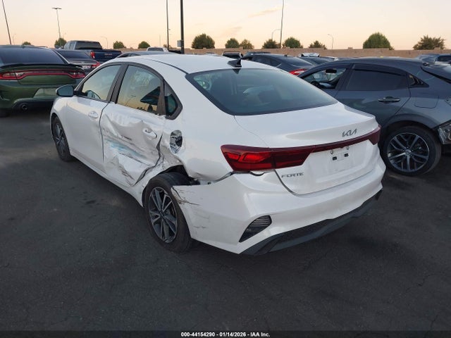 3KPF24AD6PE544131 KIA Forte Lxs