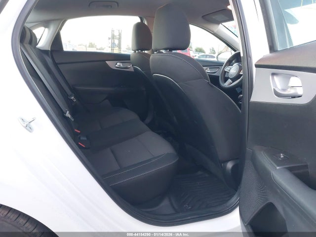 3KPF24AD6PE544131 KIA Forte Lxs
