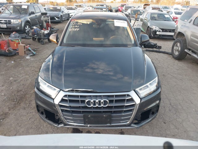 WA1BNAFY3K2065598 Audi Q5 45 Premium