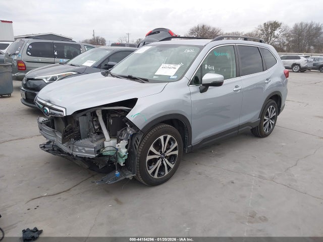 JF2SKAUCXLH443695 Subaru Forester Limited